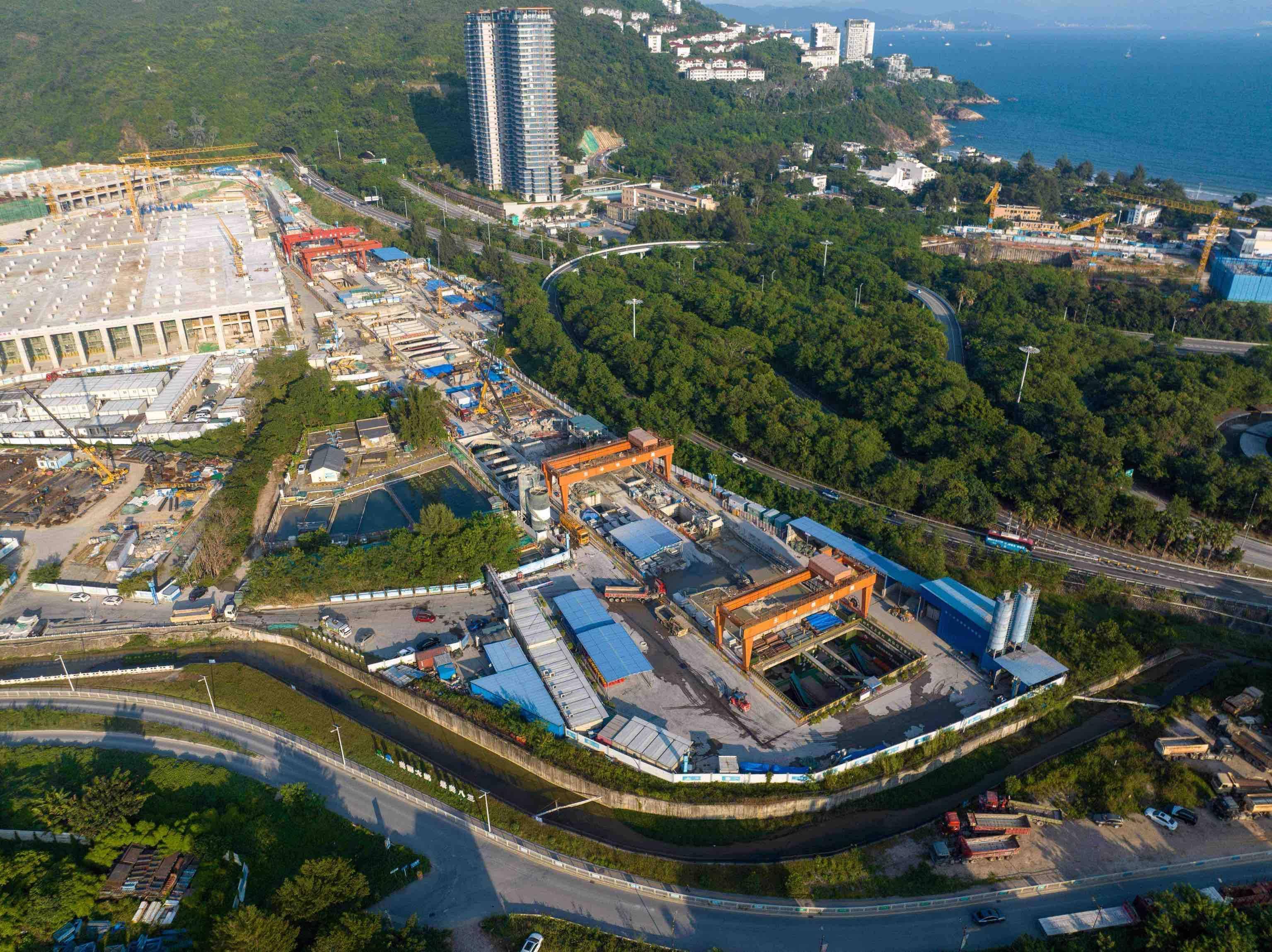 深圳地铁8号线三期小梅沙站-溪涌站盾构区间双线贯通