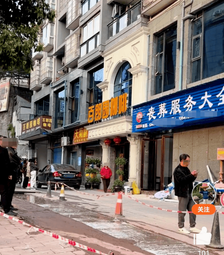 小区楼下开丧葬服务店，居民称生活被严重影响，老板回应