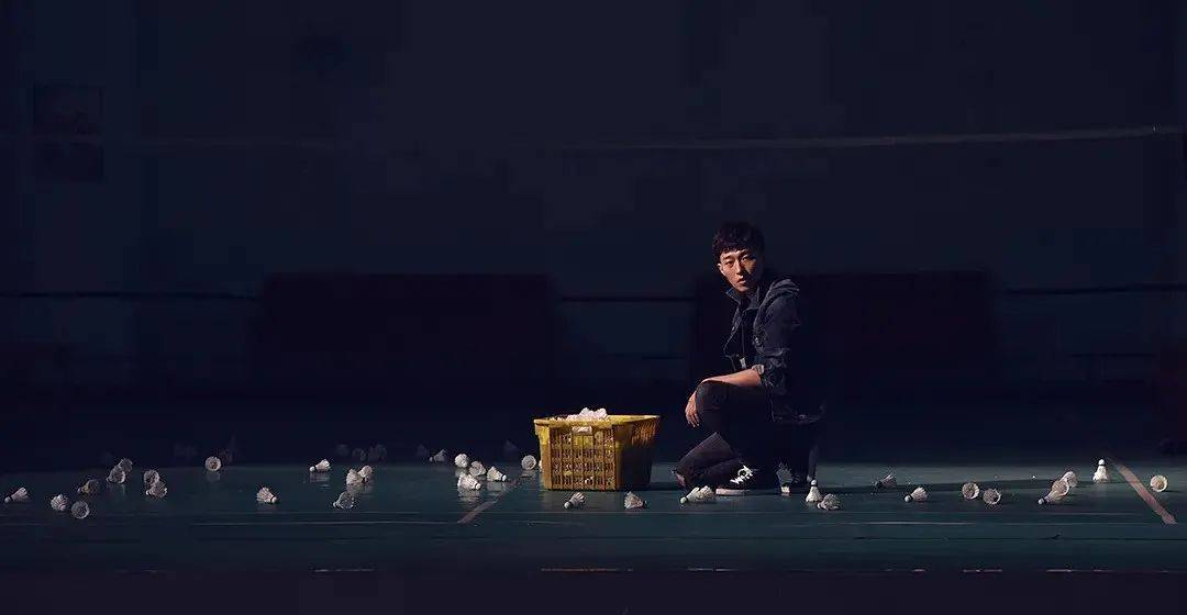 月薪上万，快打不起羽毛球了