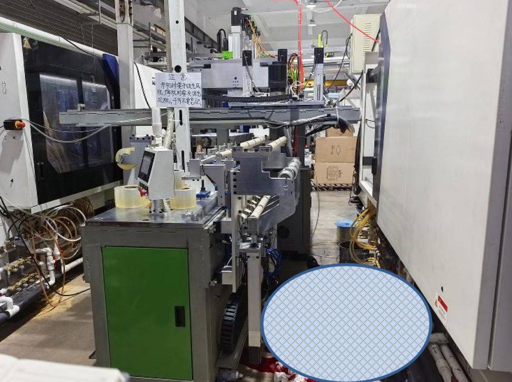 痛心！东莞一工人冒险穿过0.6米通道， 头遭机器挤压致亡