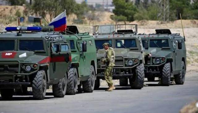 叙利亚还是离不开普京，俄军抵近戈兰高地，朱拉尼和以色列齐点头